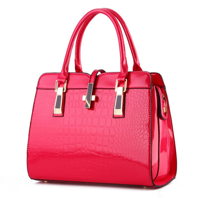Womens 2018 new bright patent leather crocodile print fashionable single-shoulder carry womans bag european-style atmospheric wo
Womens 2018 new bright patent leather crocodile print fashionable single-shoulder carry womans bag european-style atmospheric wo