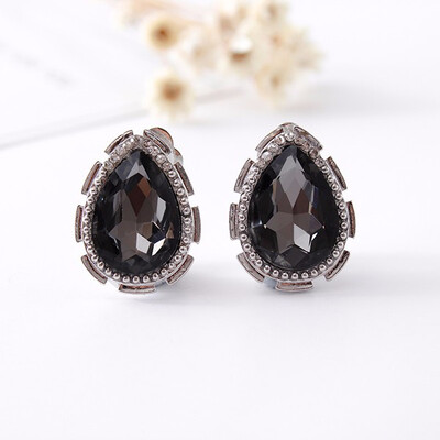 Retailoriginal design exquisite fashion drop ear clip women-only crystal clip earrings jewelry
Retailoriginal design exquisite fashion drop ear clip women-only crystal clip earrings jewelry