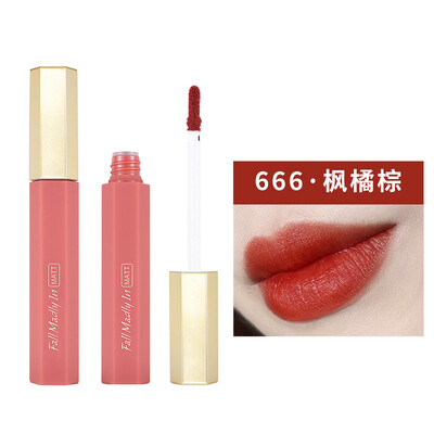 CHIOTURE CHIOTURE velvet fog matte lip glaze 666 18g lip lip gloss lip gloss lip moisturizing is not easy to discolor
CHIOTURE CHIOTURE velvet fog matte lip glaze 666 18g lip lip gloss lip gloss lip moisturizing is not easy to discolor