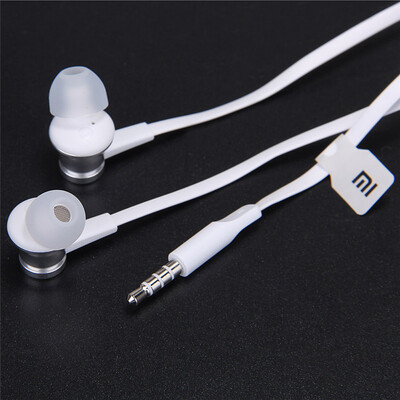 Oringal Xiaomi Piston Basic 3.5mm Wire Earphone Music Control 1.25m Earphone for IOS Android
Oringal Xiaomi Piston Basic 3.5mm Wire Earphone Music Control 1.25m Earphone for IOS Android