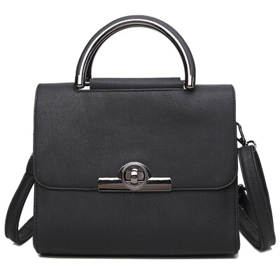 1000 summer handbags Korean version of the small square bag Messenger bag lock handbag wild shoulder bag Messenger bag 319 lock black
1000 summer handbags Korean version of the small square bag Messenger bag lock handbag wild shoulder bag Messenger bag 319 lock black