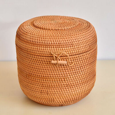 Handmade Rattan Woven Pu-erh Tea Cake Storage Box Canister Kitchen Container for seven 357g pu'er cakes
Handmade Rattan Woven Pu-erh Tea Cake Storage Box Canister Kitchen Container for seven 357g pu'er cakes