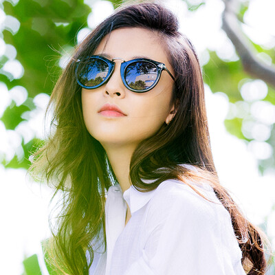 Wei Gu (VEGOOS) 6107 Wu Qian star with polarized sunglasses large frame face polished sunglasses sunglasses men and women driving glasses sunglasses bright black box gray film
Wei Gu (VEGOOS) 6107 Wu Qian star with polarized sunglasses large frame face polished sunglasses sunglasses men and women driving glasses sunglasses bright black box gray film