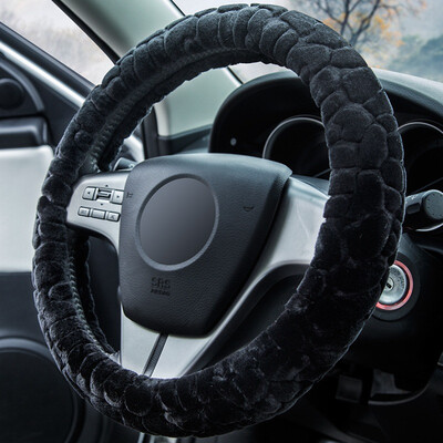YooCar imitation wool plush steering wheel cover Winter car handle thick black warmth
YooCar imitation wool plush steering wheel cover Winter car handle thick black warmth