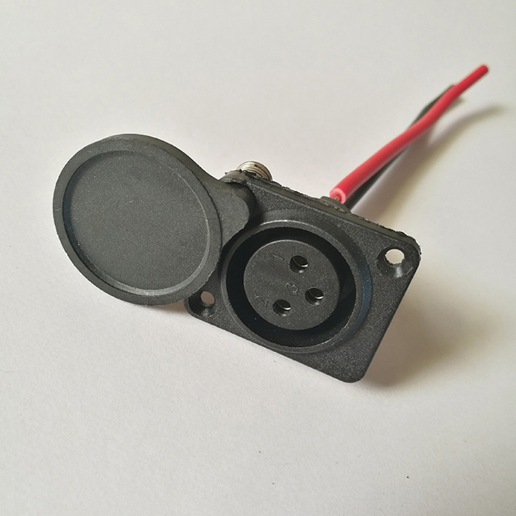 电动车品字充电插口带盖三竖插头连接线锂电池ac电源线公母接扦头 2.