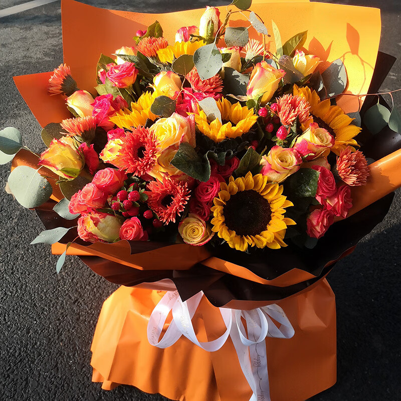 橙色暖色系向日葵玫瑰花束送朋友探望乔迁新居上海广州同城配送全国