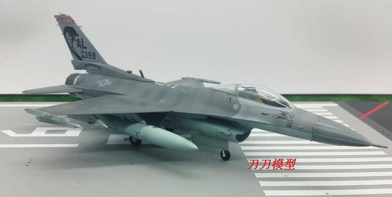 f15战斗机模型 1:72f14f15f16f18战斗机轰炸机攻击机仿真飞机模型静态