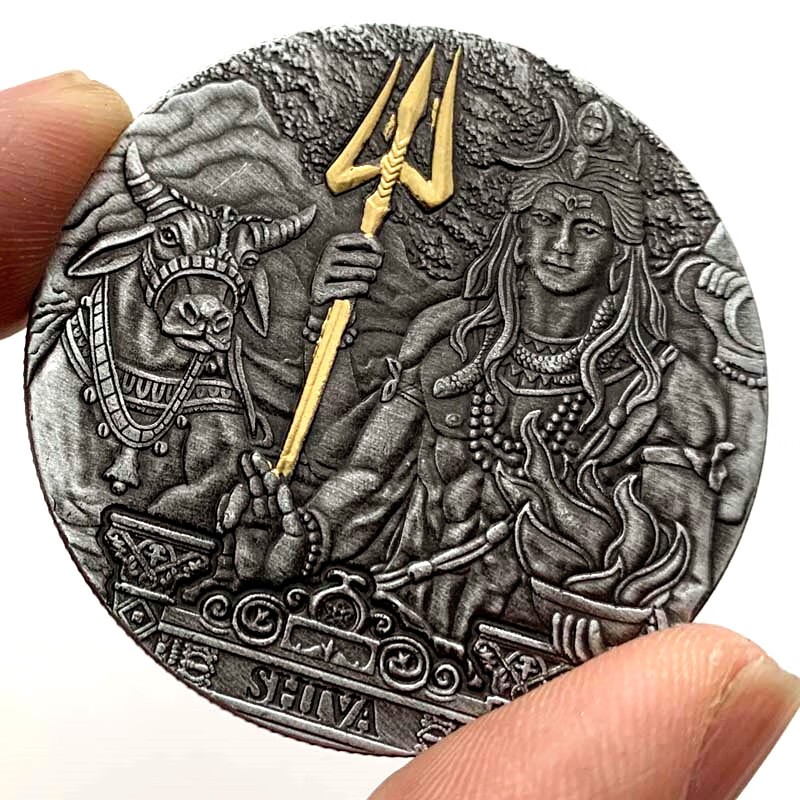 纪念币希腊古埃及金字塔太阳神纪念章魔术币天照三叉镍古银硬币收藏