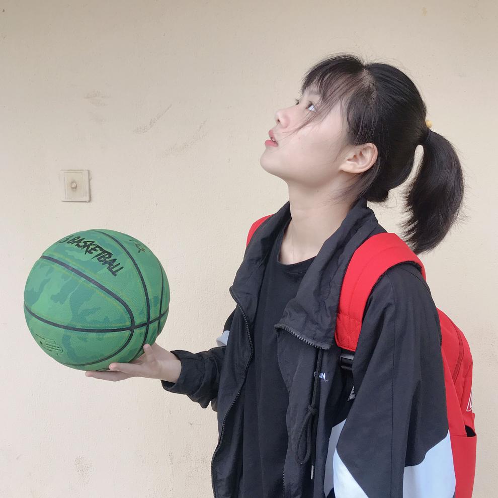 少女哎哟薇网红同款喂打球吗室内外耐磨防滑个性哎哟喂篮球潮旗舰同款