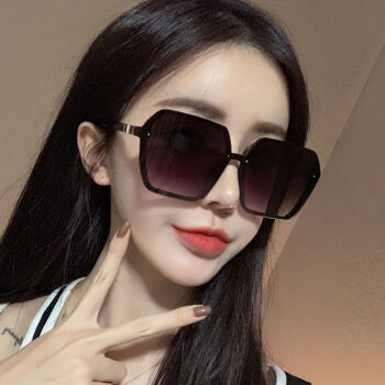 卡若登新品女生墨镜偏光太阳镜多边形韩版网红同款显瘦大框时尚