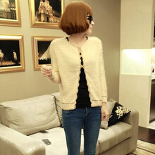 依恋 版简约宽松<em>圆领</em>长袖<em>短款</em>马海毛<em>针织衫开</em>