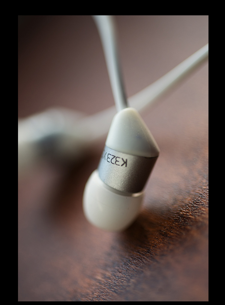 爱科技(AKG) K323XS IBLK 超小型入耳隔音耳