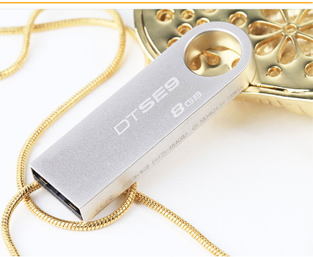 金士顿（Kingston）DT SE9 金属U盘 银色超薄