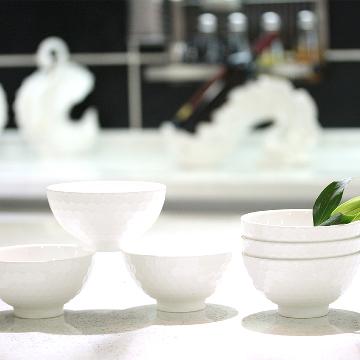
                                        洁雅杰米饭碗 陶瓷碗套装(4.5英寸)色釉高脚碗(6只装) 白色                