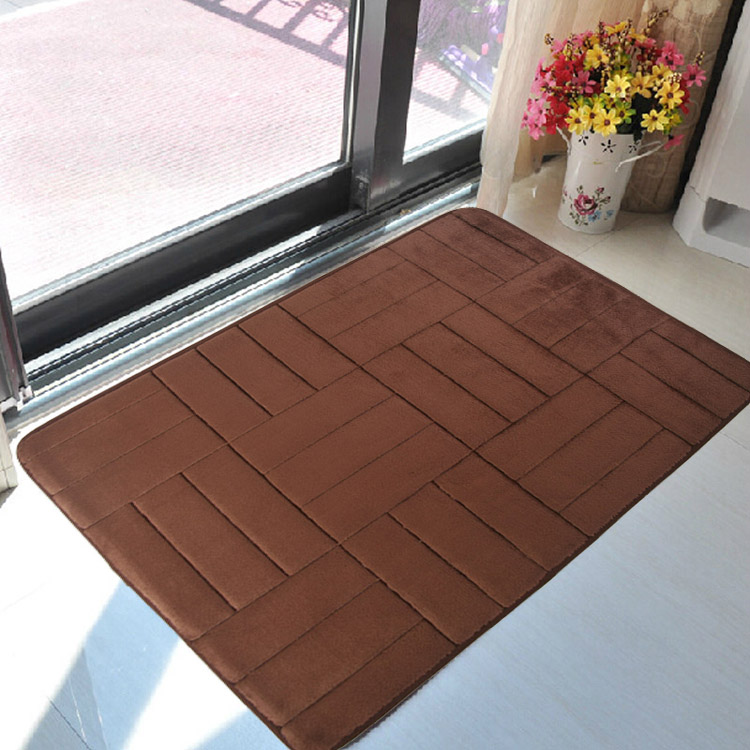 
                                        
                                        青苇 法兰绒 慢回弹 地垫门垫40*60cm 方格咖啡色                