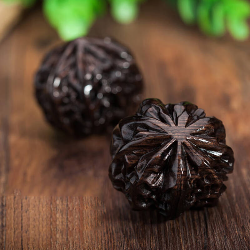 木居御浩堂黑檀木文玩核桃图片