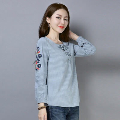 

Women Summer Ethnic Style Vintage Embroidered Versatile Round Collar Loose Solid Color Long-Sleeved Casual Wild Tops