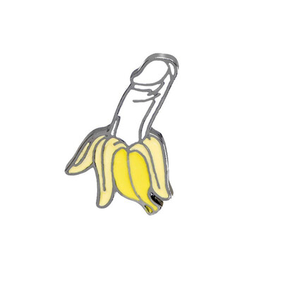 

Womens Funny Cartoon Banana Lapel Pin Fashion Alloy Fruit Pin Casual Fruit BroochPin Badge