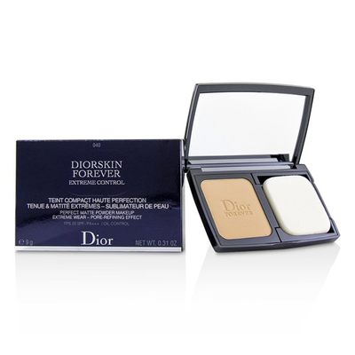

CHRISTIAN DIOR - Diorskin Forever Extreme Control Perfect Matte Powder Makeup SPF 20 - 040 Honey Beige 9g031oz