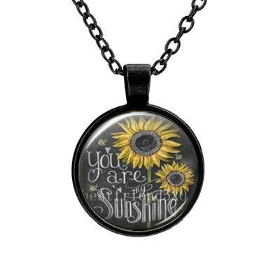 

New Fashion Sunflower Necklace Cute&Beautiful Elegant Design