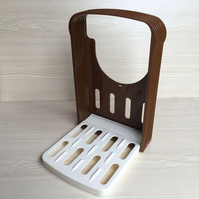 

Bread Slicer Toast Cutting Guide Cutter Mold Sandwich Maker Bagel Loaf Slicing Machine Adjustable with 4 Slice Thicknesses