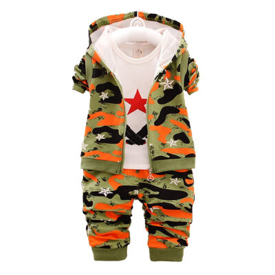 

Childrens Camouflage Boys Sportswear Set Fashion Autumn Cotton Camouflage Hooded Vest Long Sleeve T-Shirt Pants 3PCS