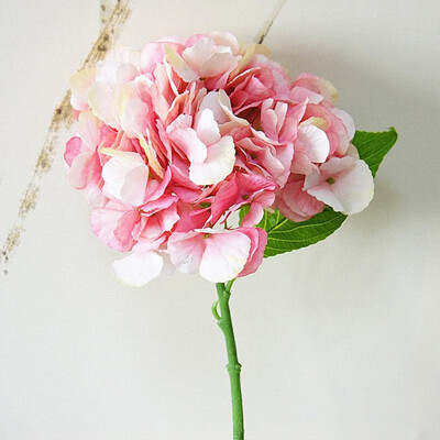 

Artificial Peony Flower House New Year Wedding Party Floral Decoration Hydrangea Vase Flower Arrangement