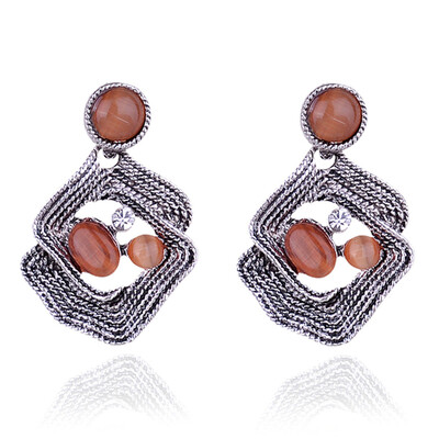 

Exotic Irregular Fashion Wedding Jewelry Anti Stud Earring 2019 Christmas Gift Women Piercing Earrings