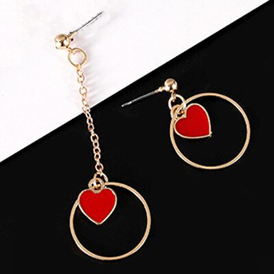 

Lovely Young Beautiful Girl Love Shape Asymmetry Of girlfriends Stud Earrings Women Act