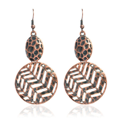 

New Design Retro Honeycomb Hollow Wavy Striped Earrings Pendant Creative Earrings For Women Jewelry