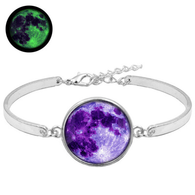 

Glowing in the Dark Galaxy Moon Bracelet For Women Jewelry Luminous Bangle Bracelet Vintage Link Chain Friendship Bracelets Gift