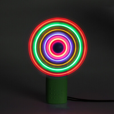 

〖Follure〗Children Educational Toys Portable Cool LED Glowing Fan Party Toy Gift