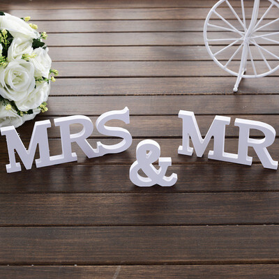 

3 pcsset Wedding Sign Decorations MR & MRS Mariage Decor Birthday Party Decorations Uppercase Letters Wedding Decoration