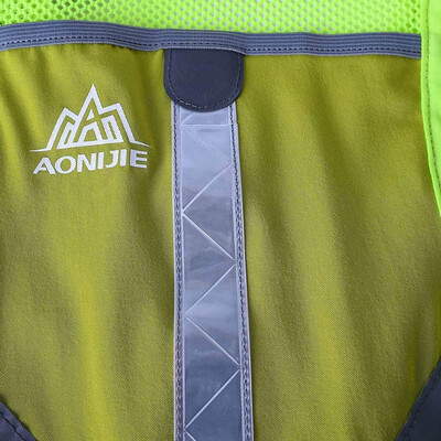 

Tools & Gadgets AONIJIE Premium Reflective Running Vest Give Sport Water Bottle for Running Cycling Clothes for Women Men Safety G