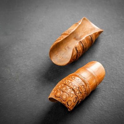 

Natural Handmade Bamboo Root Cha He Loose Tea Presentation Vessel