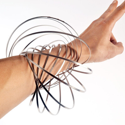 

Flow flux Ring Toy Magic Flowtoys Flow Ring Kinetic Spring 3D Arm Bracelet Slinky Inductive magic ring
