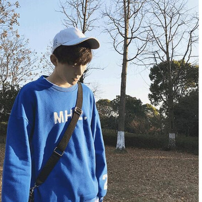 

Sweater male Korean version of the tide student port wind trend Harajuku loose round neck spring&autumn models without cap long sleeve