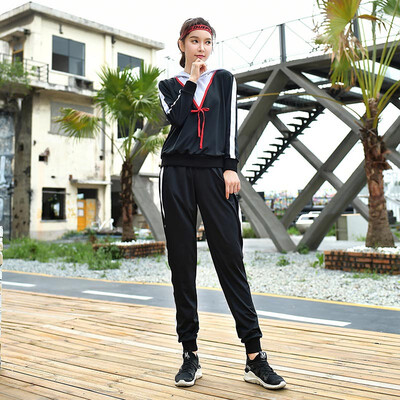 

Colorful 2019 new fashion Slim female sports suit Korean version of the loose quick-drying running gym long-sleeved yoga clothes black