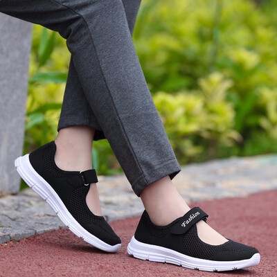 

Sneakers for Women Light Outdoor Breathable Mesh Female Healthy Walking Shoes Antislip Summer Flats Sport Tennis Running Shoe