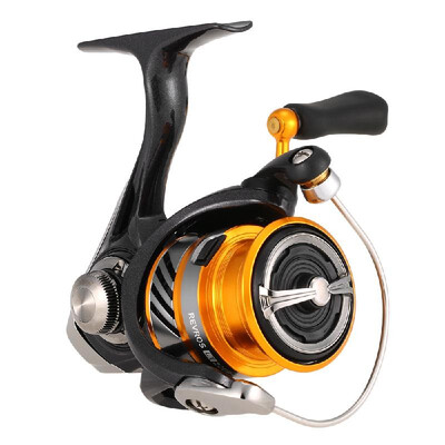 

DAIWA Lightweight Spinning Reel 621 Spinning Fishing Reel Left Right Interchangeable Fishing Reel 26LB Powerful Reel