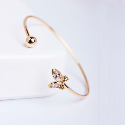 

Diamond Butterfly Opening 18K Gold Bracelet Bangle Girlfriend Gift