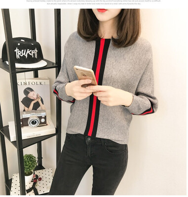 

2018 autumn&winter new Korean version vertical bar color stripe loose show thin sweater female bat sleeve knitted sweater