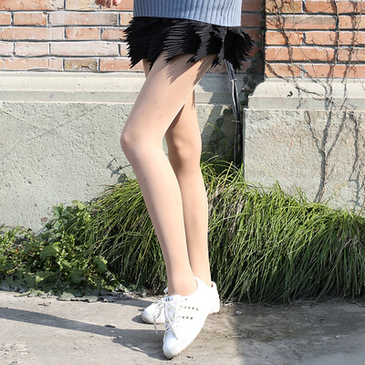 

French Pierre Cardin stockings female ultra-thin 8D seamless apple hip durable wear 3 strips light skin color code