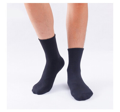 

Four seasons Men Women sockS polyester cotton sports socks fashion adult socks NOTEPacking 3 pairs