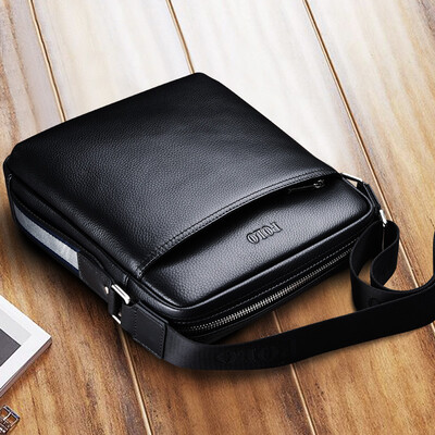 

POLO shoulder bag mens business casual Messenger bag top layer leather fashion mens bag ZY041P641J black