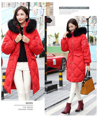

The 2018 new Korean dongmen down jacket is a long extra-knee-length baggy oversize coat for women