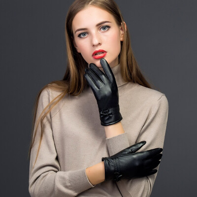 

Bai Shangyi special ladies gloves winter plus velvet thick warm cute cute bow thin touch screen gloves black code BPF027