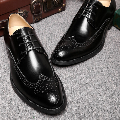 

British men business casual leather shoes carved retro