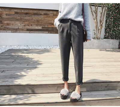 

Autumn winter new high-waisted Korean version of woollen pants female loose student leisure joker nine small feet harem pants fema