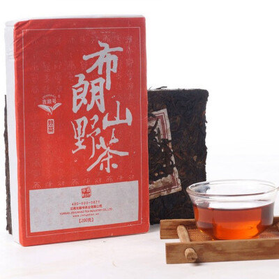 

Yunnan Puer Black Tea Puer Cooked Tea Brick Brown Mountain Wild Tea 200g Puer Tea